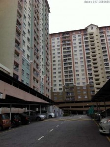 MNP 13 - Lakeview Apartment